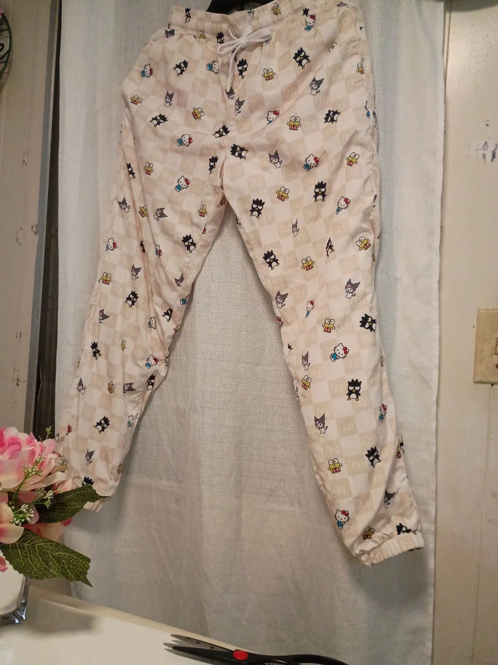 Hello Kitty Kids Beige Character Print Pajama Pants